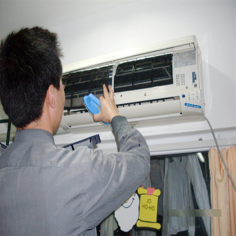 深圳大鹏新区别墅空调从里面漏水维修